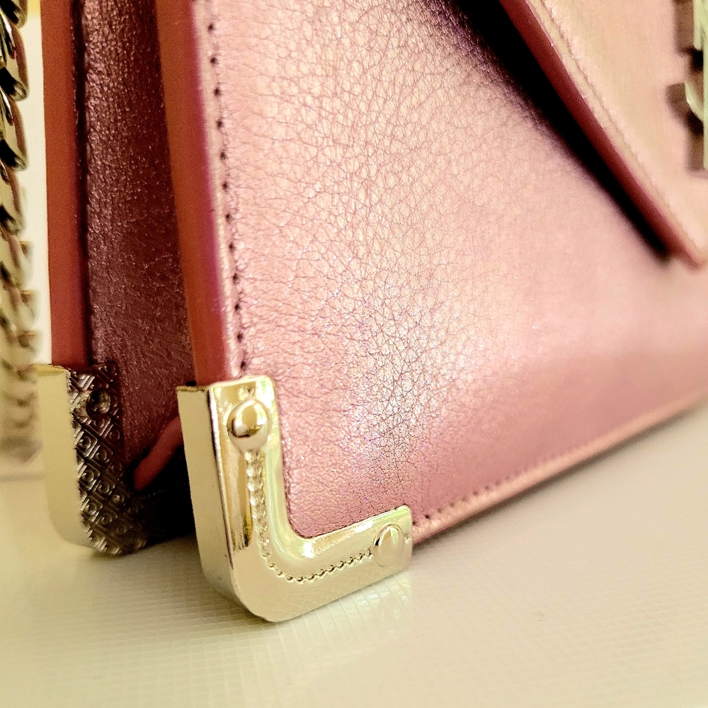 Yves Saint Laurent Pink Chain Shoulder Bag - Picture 3 of 9